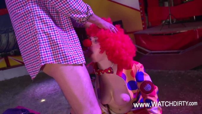 Milf Mit Schmutzigem Mund: Watchdirty.Com
