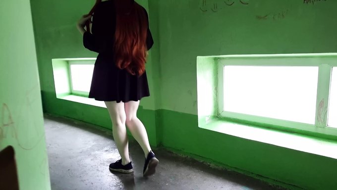 Teenie (18+) Beim Blowjob In Pov