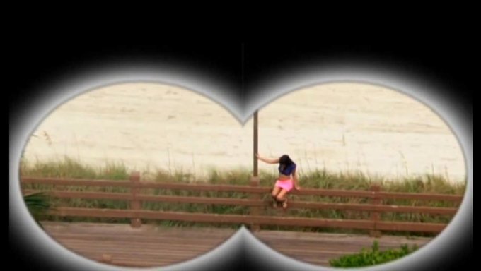 Milfs Posieren Verführerisch Für Erotische Bilder