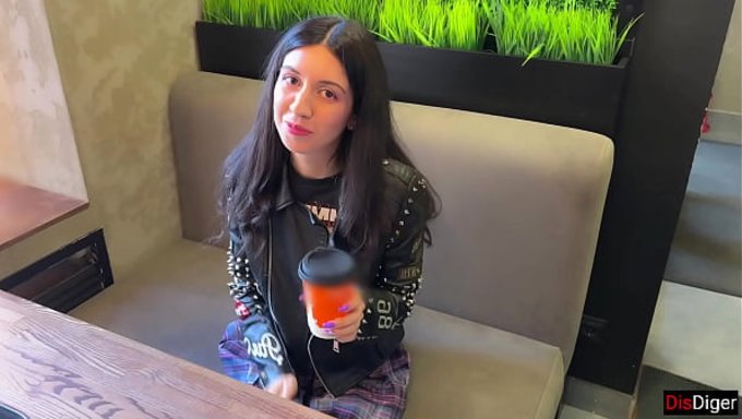 Diese Frau Ist Für Anal Für Ihre Lieblings-Shawarma - Only Anal Many Positions.
