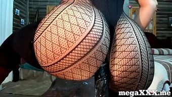 18+ Teenag...
