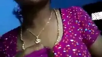 Indian Kis...