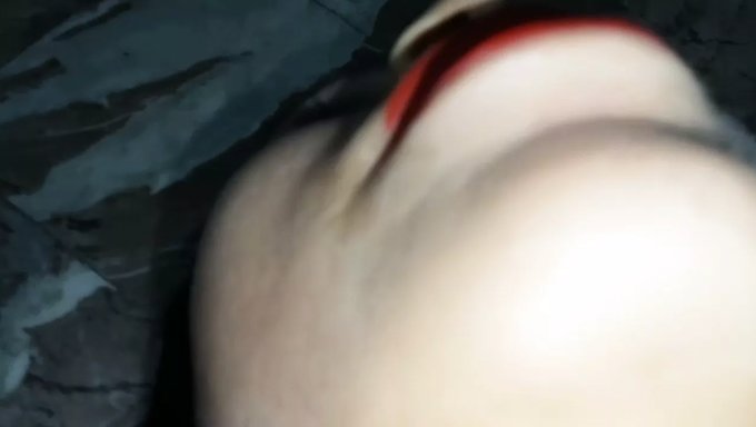 Indische Amateurin Genießt Hardcore-Anal Und Deepthroat