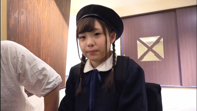 Kleine Freunde Werden Von Japanern Von Hinten Gefickt