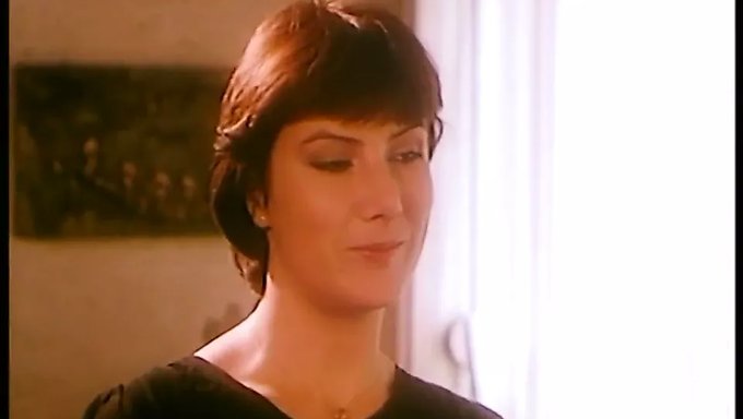Eine Klassische Lesbische Erfahrung Mit Einer Retro-Magd