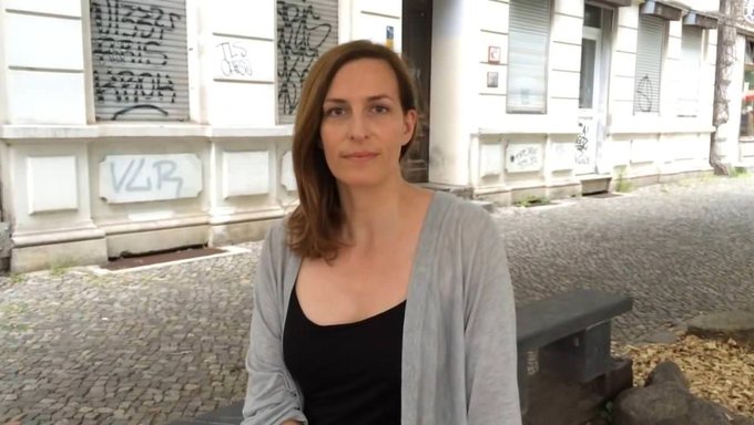 Milf-Göttin Mit Einem Killerkörper