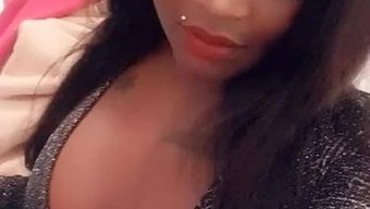 Ebonygirl ...
