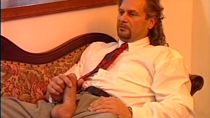Echte Orgasmen: Eine Nutte Ficken